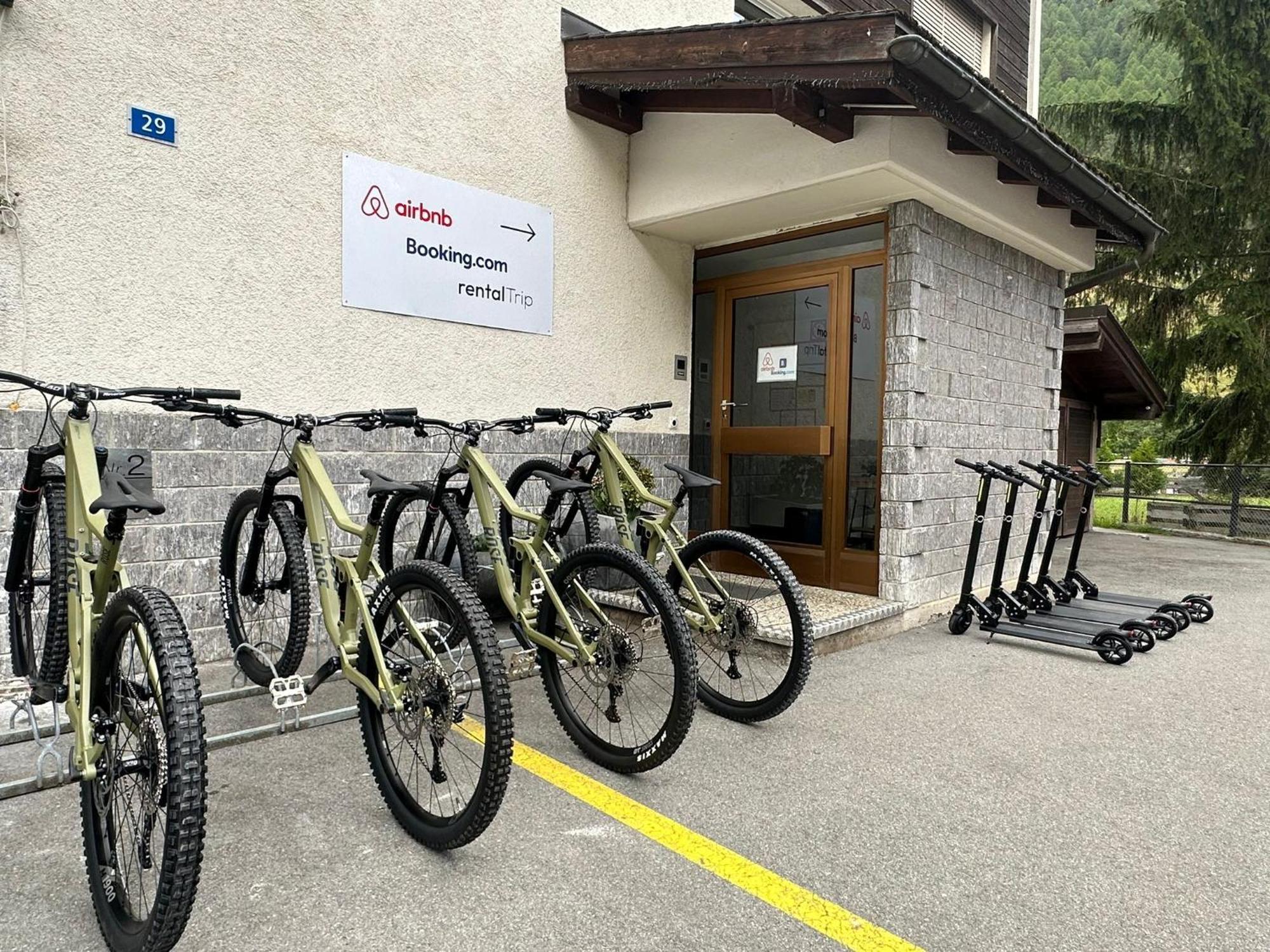 Panorama Apartment For 4 Near Zermatt Tasch Exterior photo